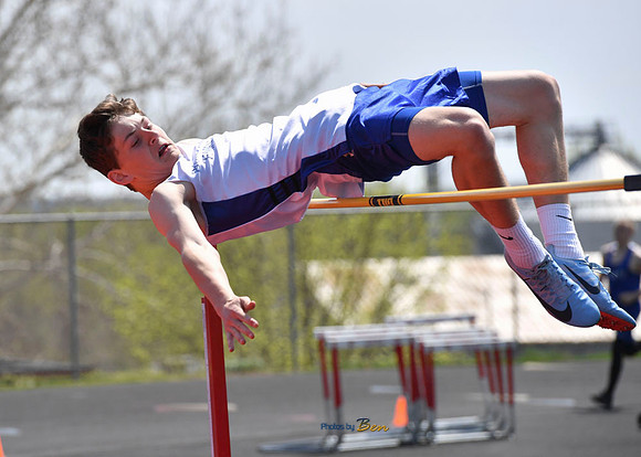 CONFERENCE BOYS TRACK_071