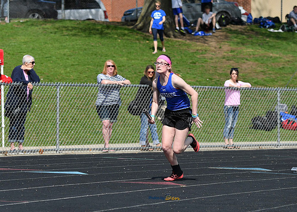CONFERENCE GIRLS TRACK_221