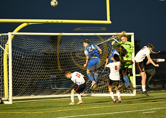 B Soccer 4.11_155