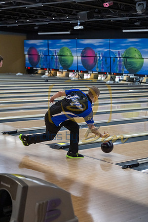 12.14.23_SE Polk Bowling_005