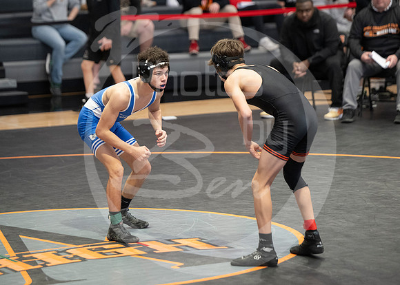 24.2.10_District Wrestling (K)_004