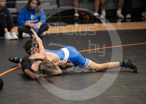 24.2.10_District Wrestling (K)_015