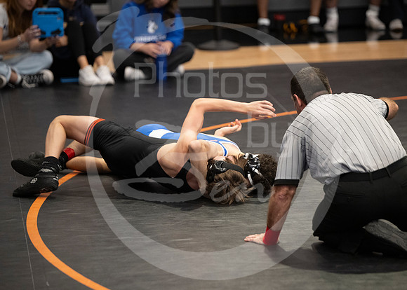 24.2.10_District Wrestling (K)_017