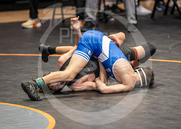 24.2.10_District Wrestling (K)_025