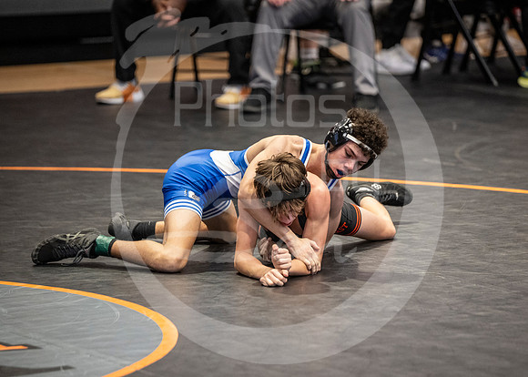 24.2.10_District Wrestling (K)_028
