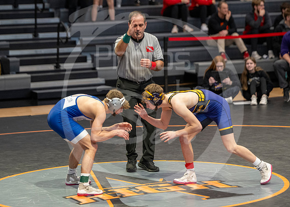 24.2.10_District Wrestling (K)_036