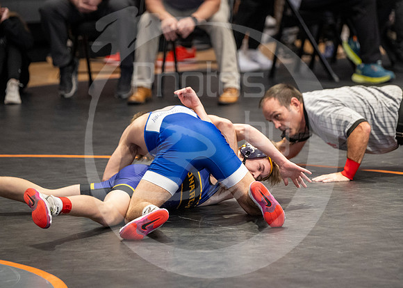 24.2.10_District Wrestling (K)_040