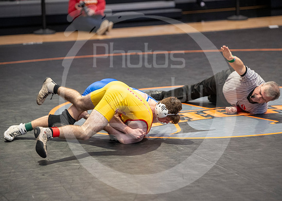 24.2.10_District Wrestling (K)_069