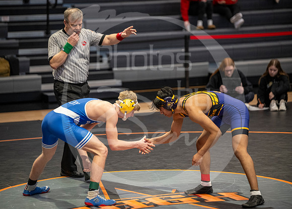 24.2.10_District Wrestling (K)_072