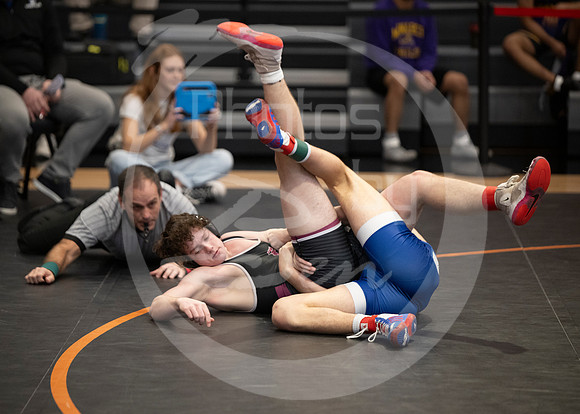 24.2.10_District Wrestling (K)_092