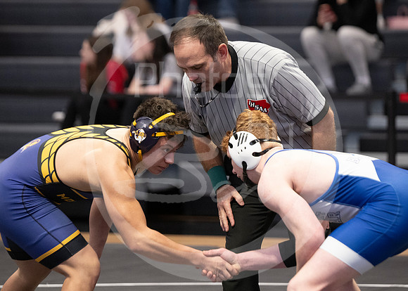 24.2.10_District Wrestling (K)_098