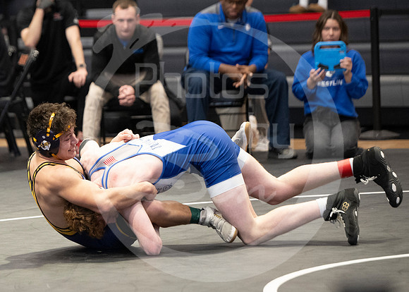 24.2.10_District Wrestling (K)_099