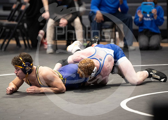 24.2.10_District Wrestling (K)_100