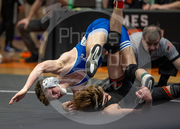 24.2.10_District Wrestling (K)_310