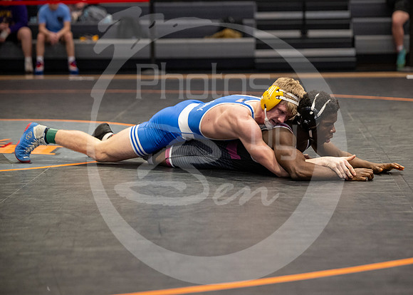 24.2.10_District Wrestling (K)_324