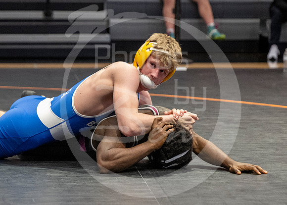 24.2.10_District Wrestling (K)_329