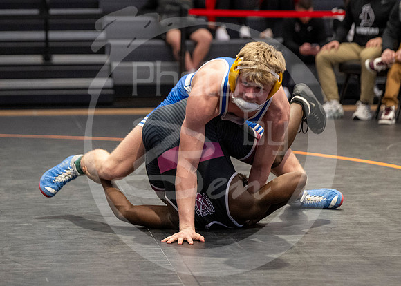 24.2.10_District Wrestling (K)_330