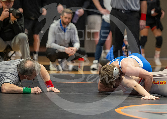 24.2.10_District Wrestling (K)_383