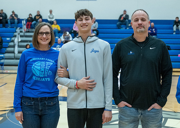 2.15.24_Boys BB Senior Night_01