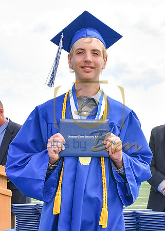 GRADUATE_037