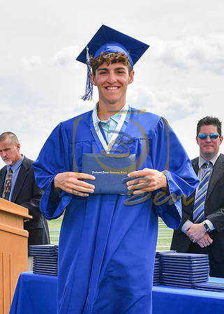 GRADUATE_039