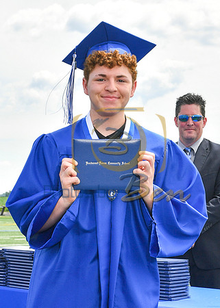 GRADUATE_041