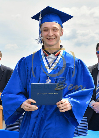 GRADUATE_055