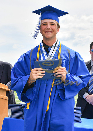 GRADUATE_063