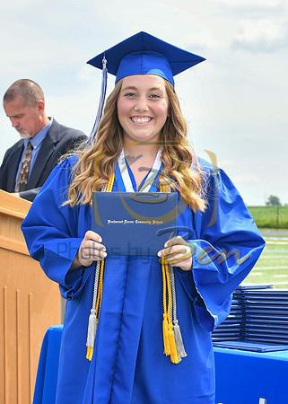 GRADUATE_065