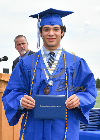 GRADUATE_075
