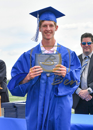 GRADUATE_097