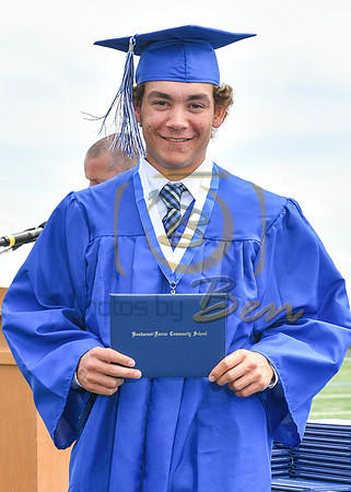 GRADUATE_112
