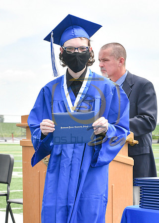 GRADUATE_119