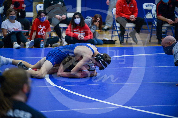 JV-WREST_Gilbert_008