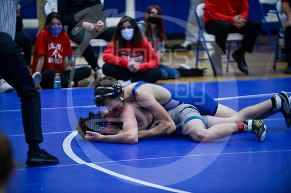 JV-WREST_Gilbert_010