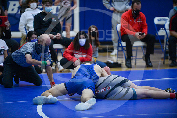 JV-WREST_Gilbert_011