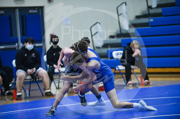 JV-WREST_Gilbert_013