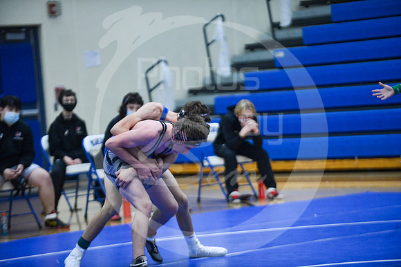 JV-WREST_Gilbert_014