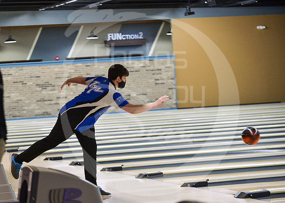 BOWLING -B__17