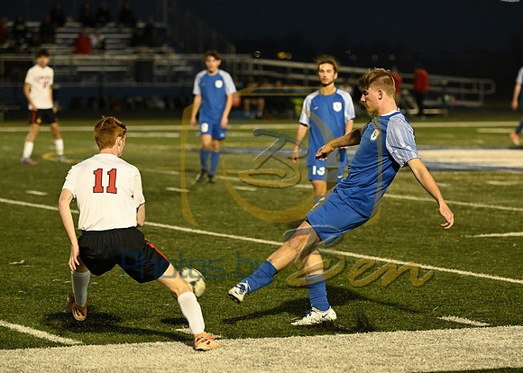 B Soccer 4.11_182
