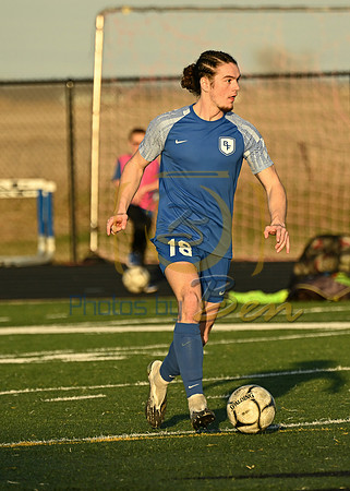 B Soccer 4.11_015
