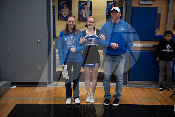 20241219WrestlingSrNight_051