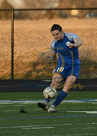 B Soccer 4.11_074