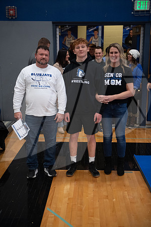 20241219WrestlingSrNight_014
