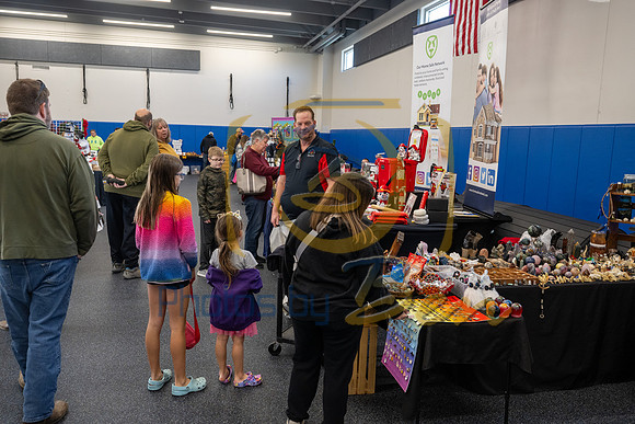 Farmers Market_12.8.24_024