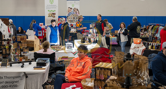 Farmers Market_12.8.24_028