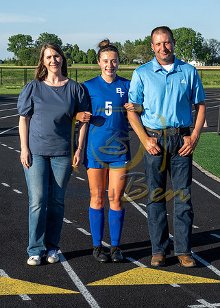 Soccer Senior Night_03
