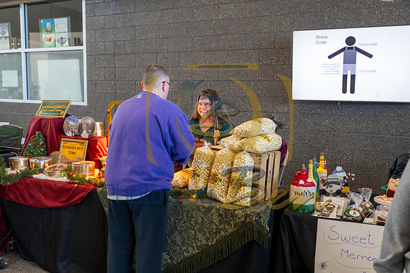 Farmers Market_12.8.24_005